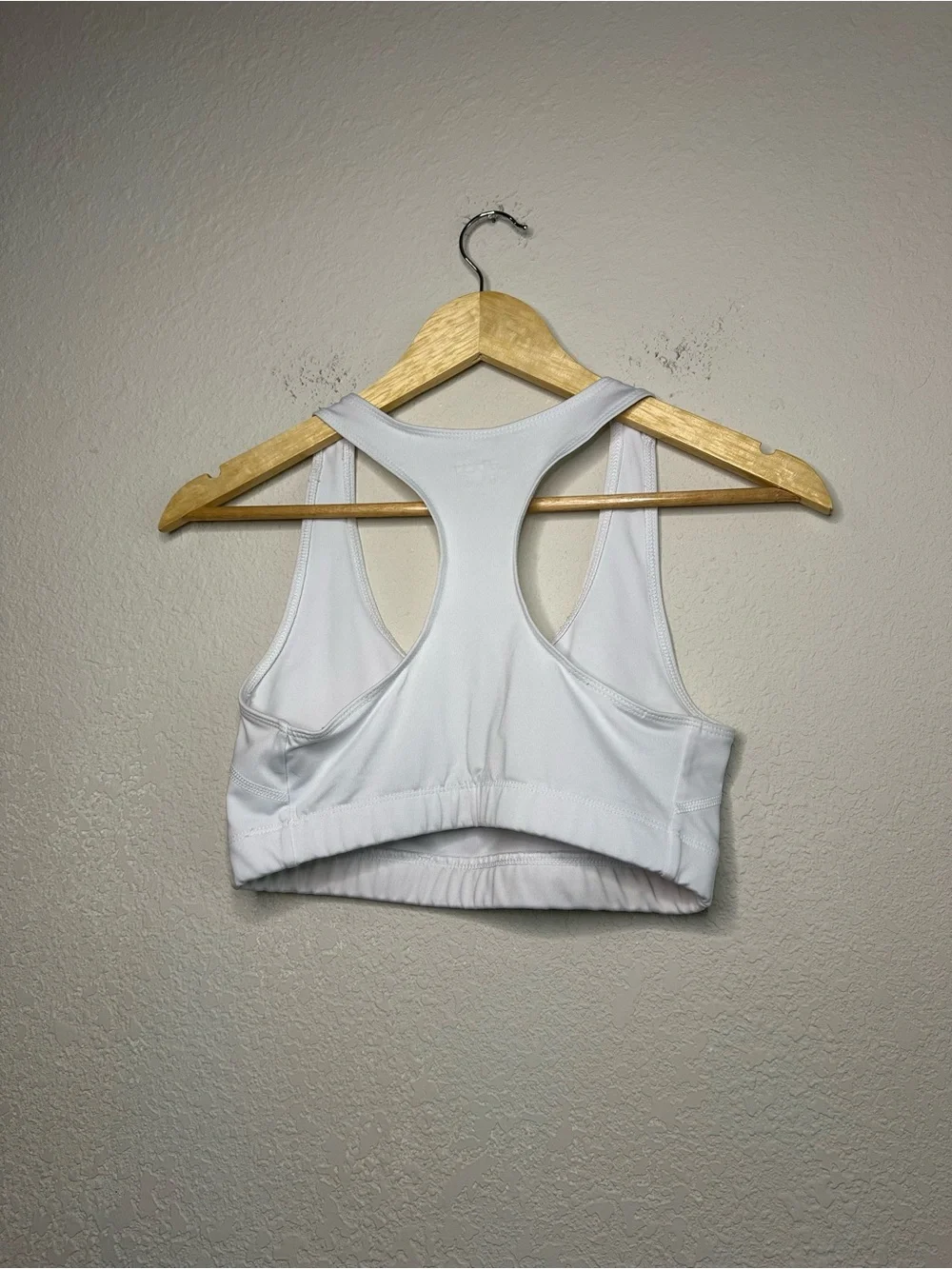 💫BCG White Racerback Sports Bra Size Medium